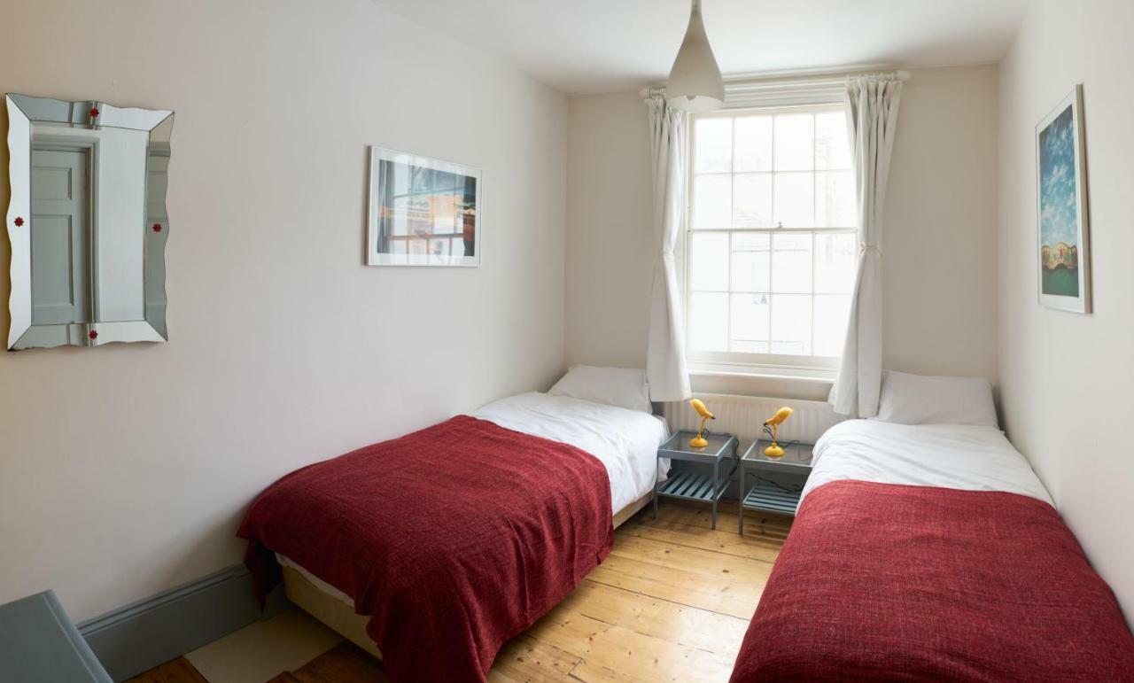 Lovely 4 Bed House 200M From The Beach Hove Esterno foto
